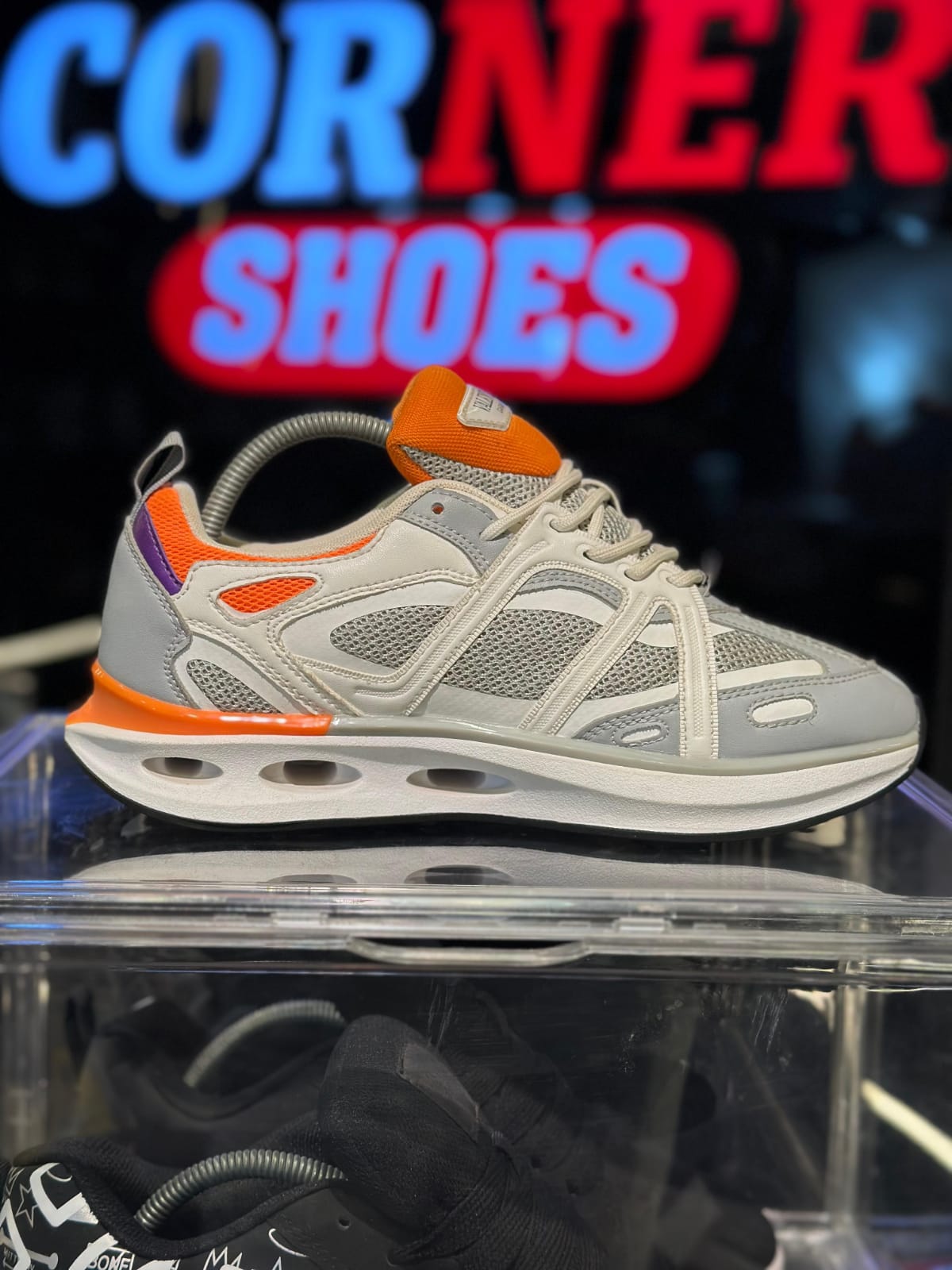 White Valentino